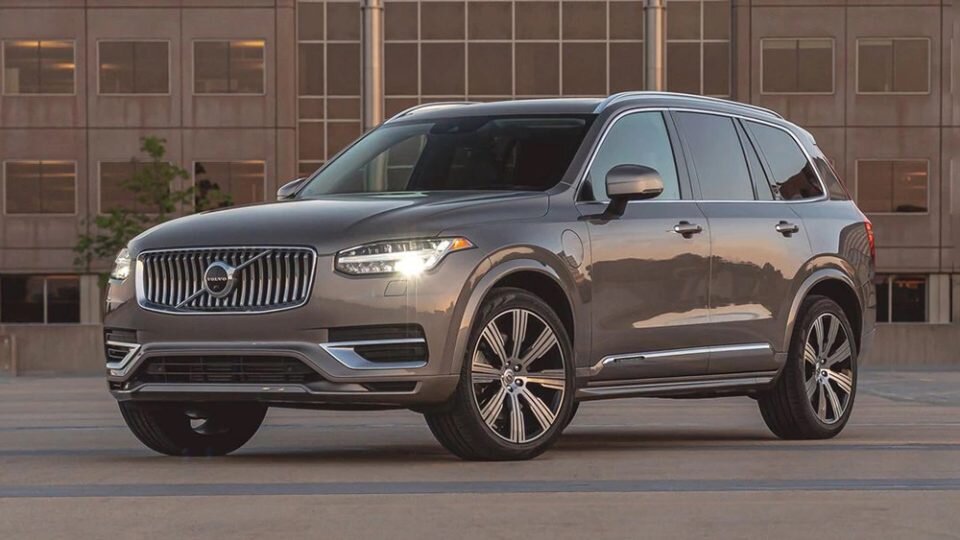 Volvo XC90 2022 года