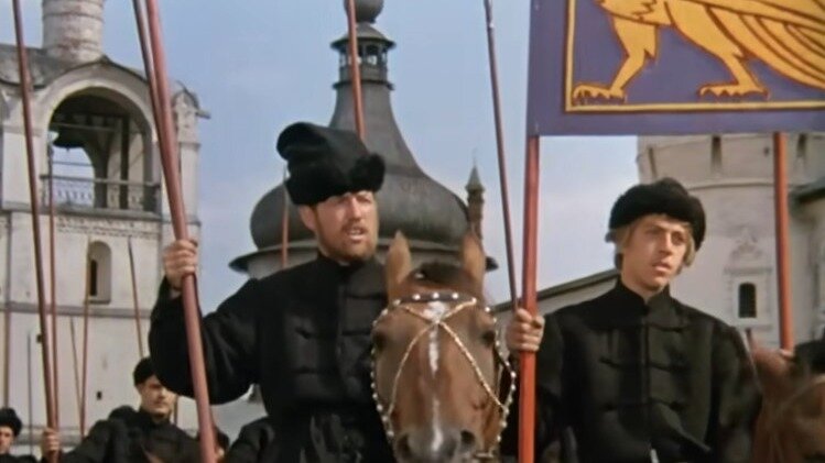 На Казань, Фильм Иван Васильевич меняет профессию