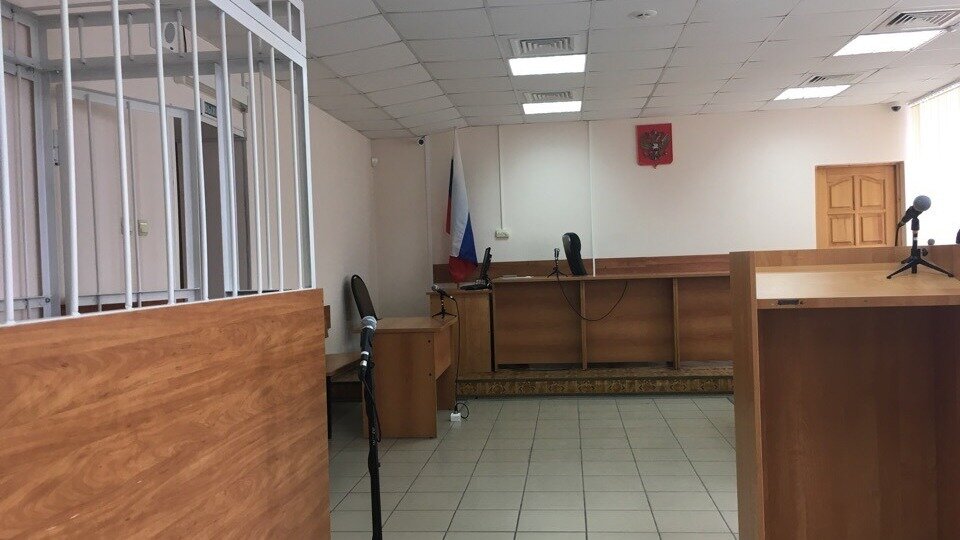     Его приговорили к 10 годам колонии, максимальный срок по статье составляет 15 лет заключения.