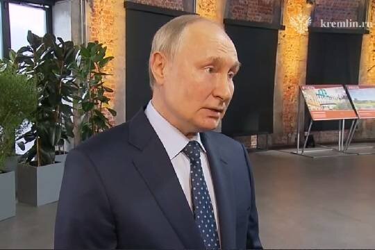    Путин назвал утреннюю атаку беспилотников на Москву провокацией на зеркальные действия