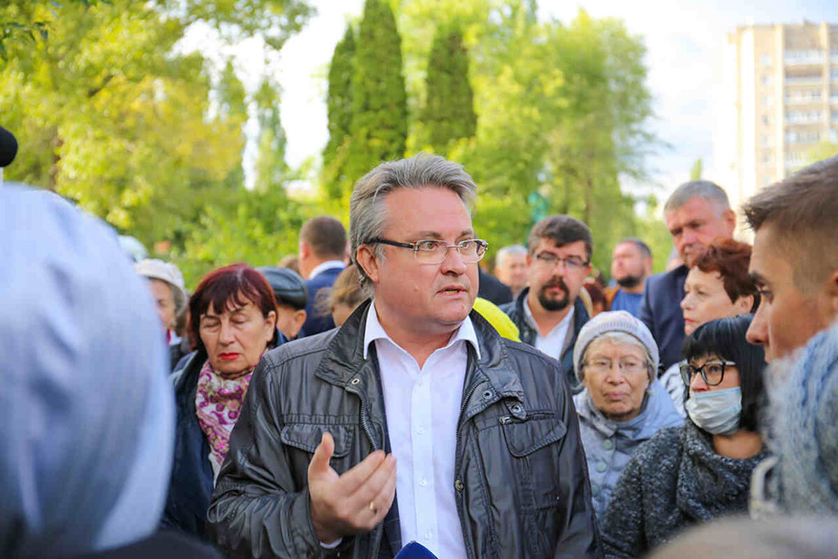 Воронежские новости выпуск сегодня. Танаис Кстенин Воронеж. Мэр города Воронежа 2022. Мэр Воронежа фото. Глава советского района Воронеж.