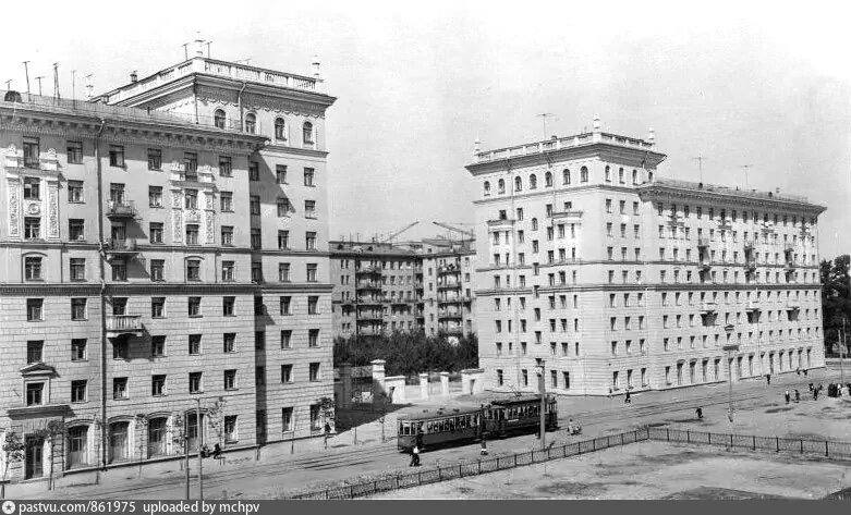 1 ый 2 ой. 1 Й Новоподмосковный переулок. Г.Москва Богословский переулок 1955г.. 1 Новоподмосковный переулок 2/1 год постройки. Фонтан в 1 Новоподмосковном переулке.