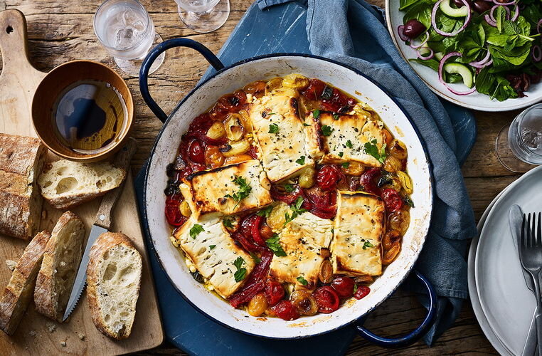 Sausage and Potato Bake Recipe Sausage and potato bake, Sausage dishes, Supper r