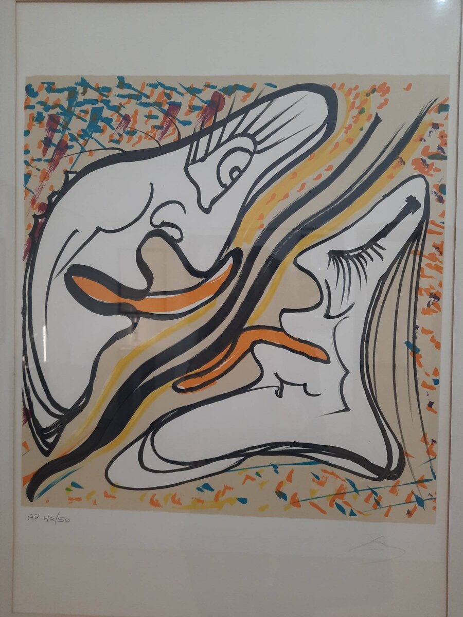 Галюциногенный полцелуй. Сальвадор Дали, 1974.