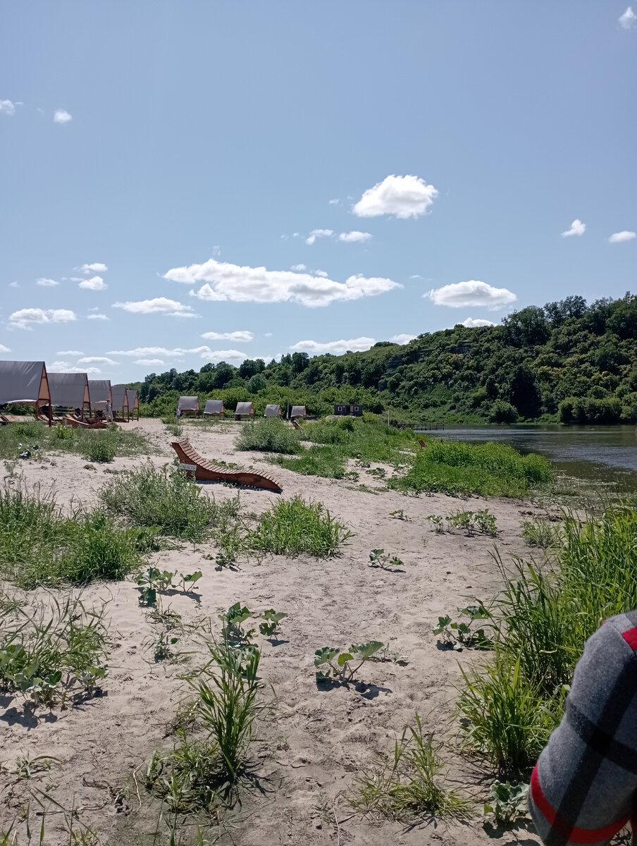 А вот и берег долгожданный. 