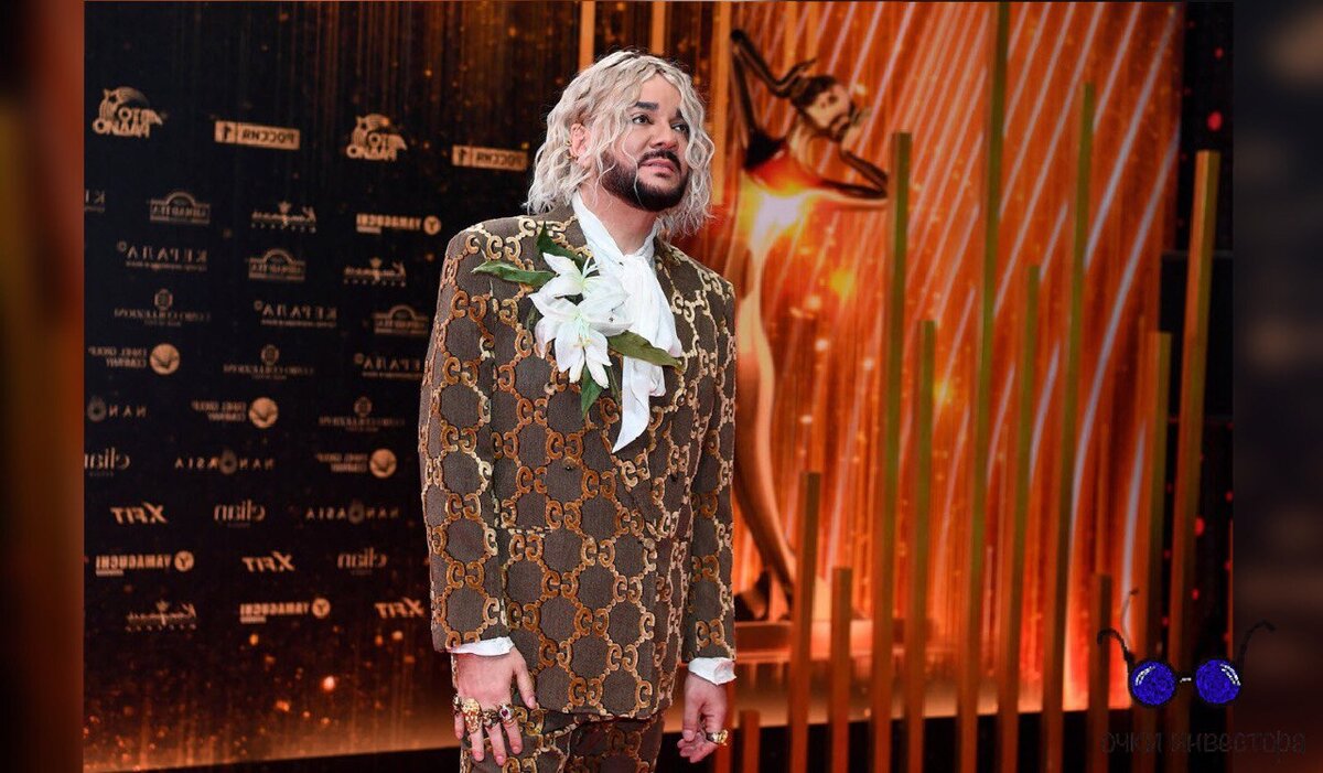 Коллаж мэтра из фото Екатерина Чеснокова/РИА Новости