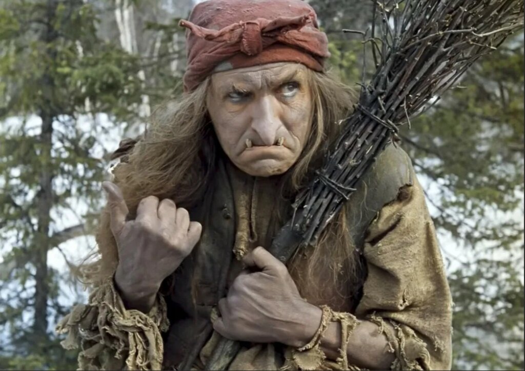 Баба Яга/кадр из к/ф  "Морозко"(1964)