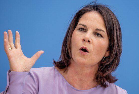    Глава МИД ФРГ Анналена Бербок