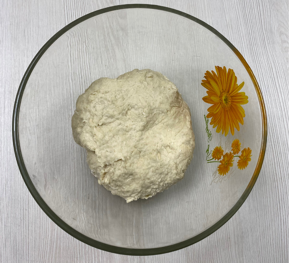 Хачапури — национальное грузинское блюдо, представляющее собой лепёшку с сыром.  Абхазцы, у которых я отдыхала, доказывали, что именно они являются прородителями рецепта.-2