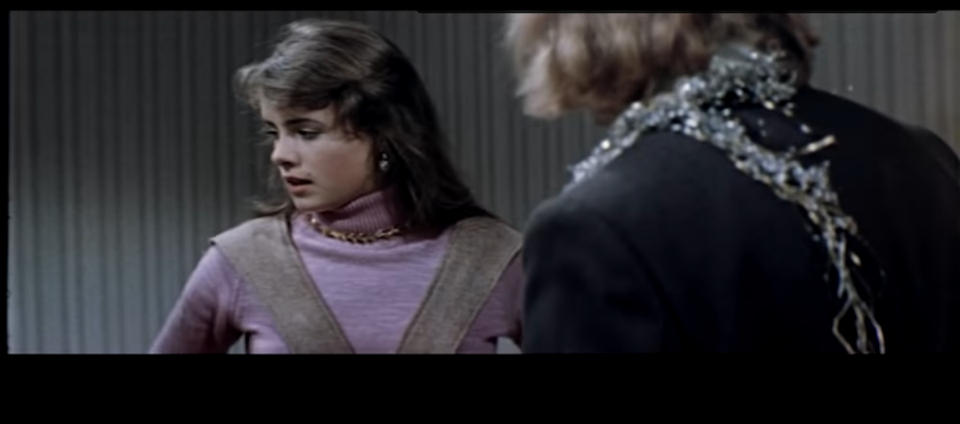 Кадры из фильма "Школьный вальс"