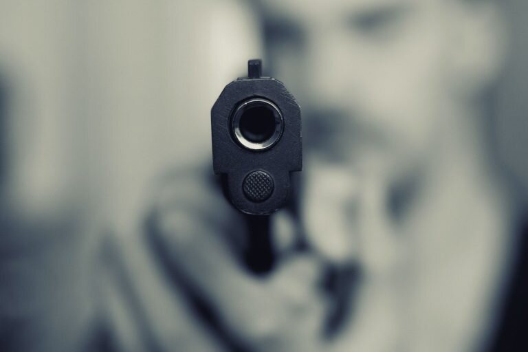    Стрелявший из травмата на улице Терешковой задержан полицией Оренбурга Белов Михаил Александрович