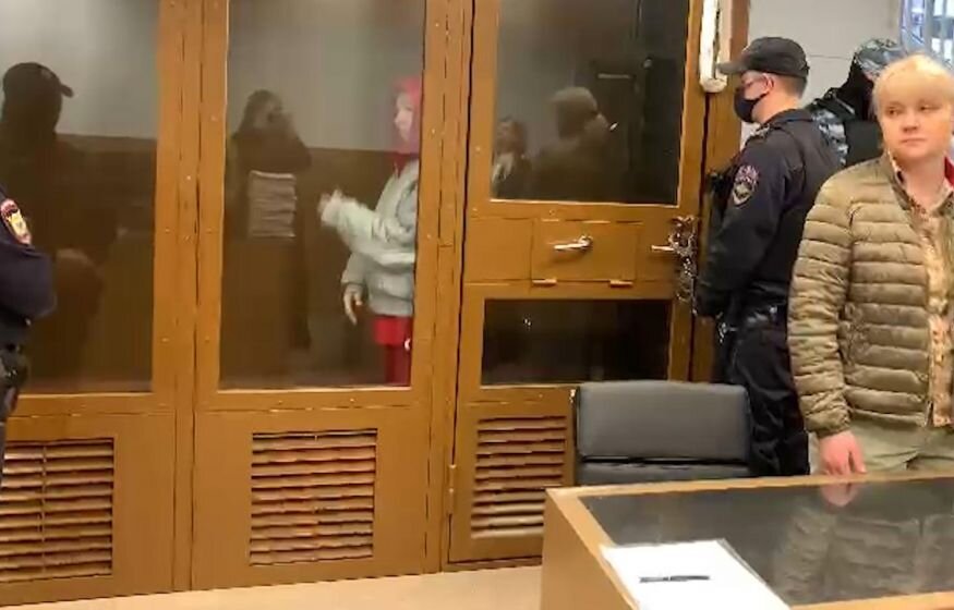    Блиновская расплакалась в суде
