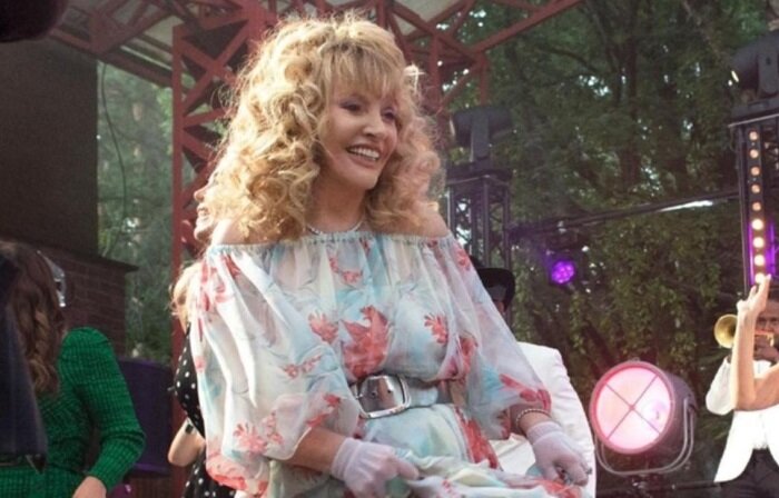 Аллу Борисовну назвали "царицей русской поп-музыки."