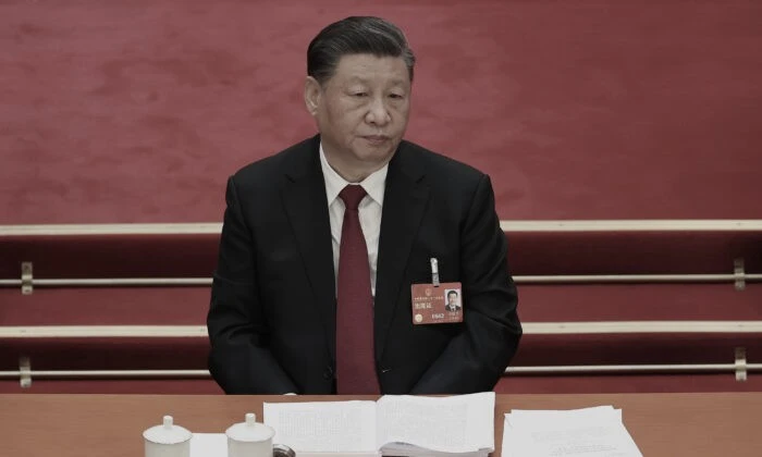 Китайский лидер Си Цзиньпин присутствует на открытии первой сессии Всекитайского собрания народных представителей 14-го созыва в Пекине, 5 марта 2023 г. (Lintao Zhang/Getty Images)
