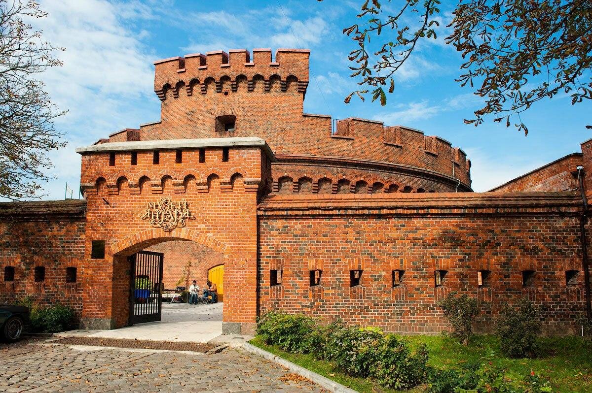 Музей янтаря. Координаты места 54.722251, 20.522992