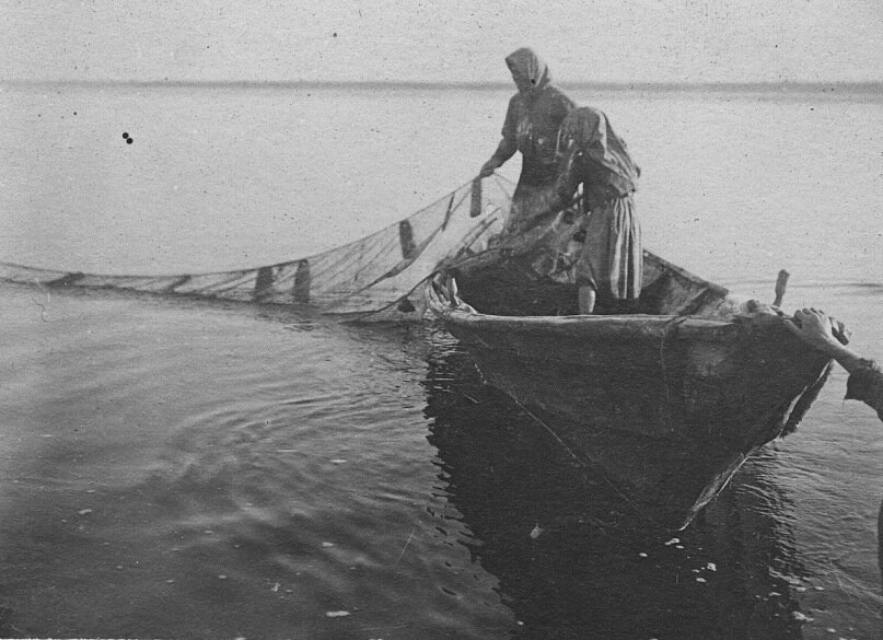 Лов тугуна на станке Верхне-Инбацком Туруханского края