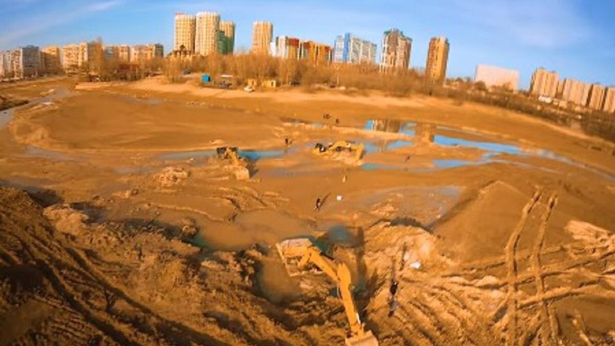    Экскаваторы на Сайране:instagram.com/maga.fpv