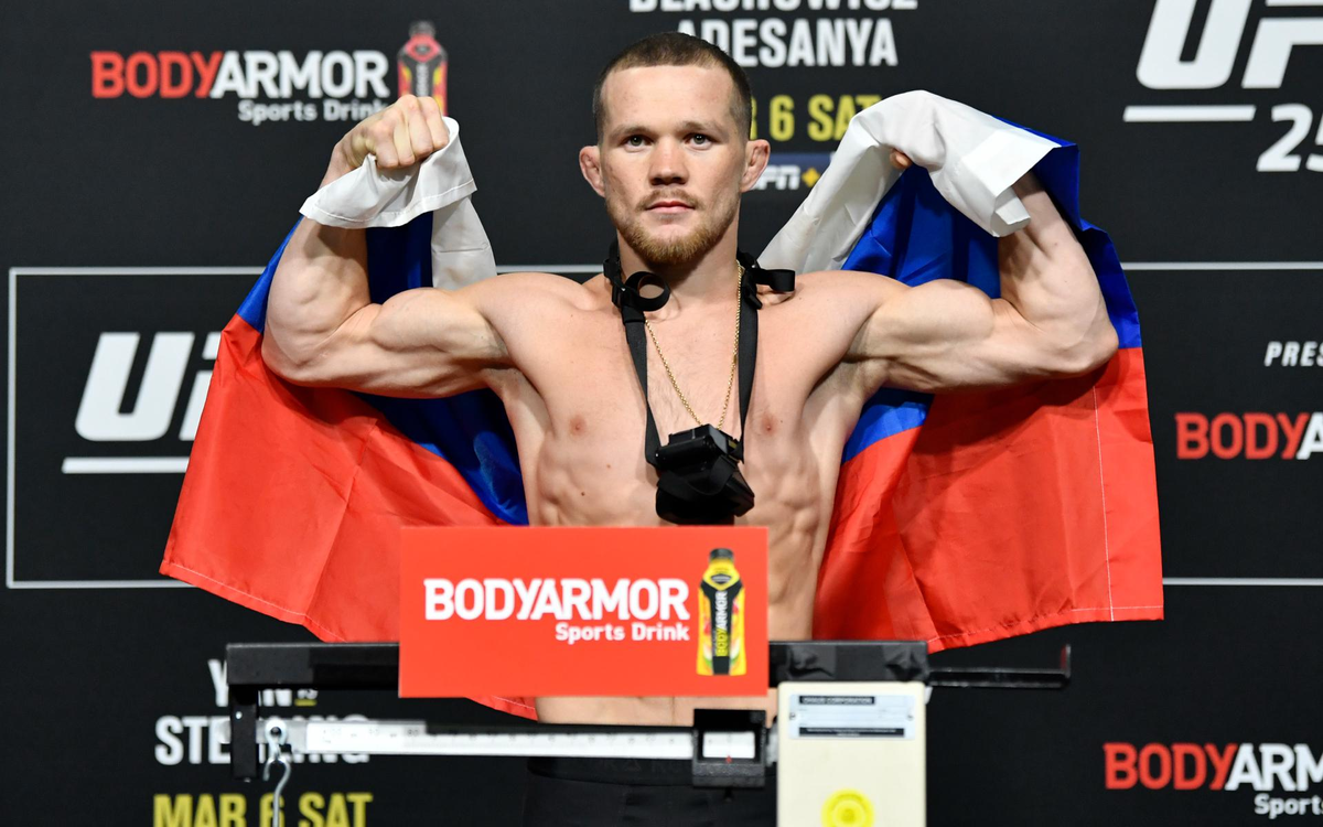 Кто по национальности боец Петр Ян и что именно означает его фамилия ...