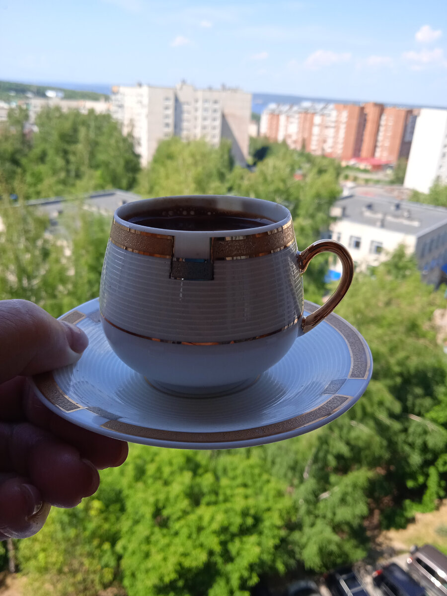 Летом вид с моего балкона