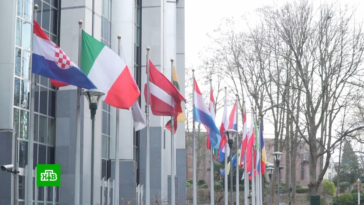    Совет ЕС опубликовал перечень новых антироссийских санкций