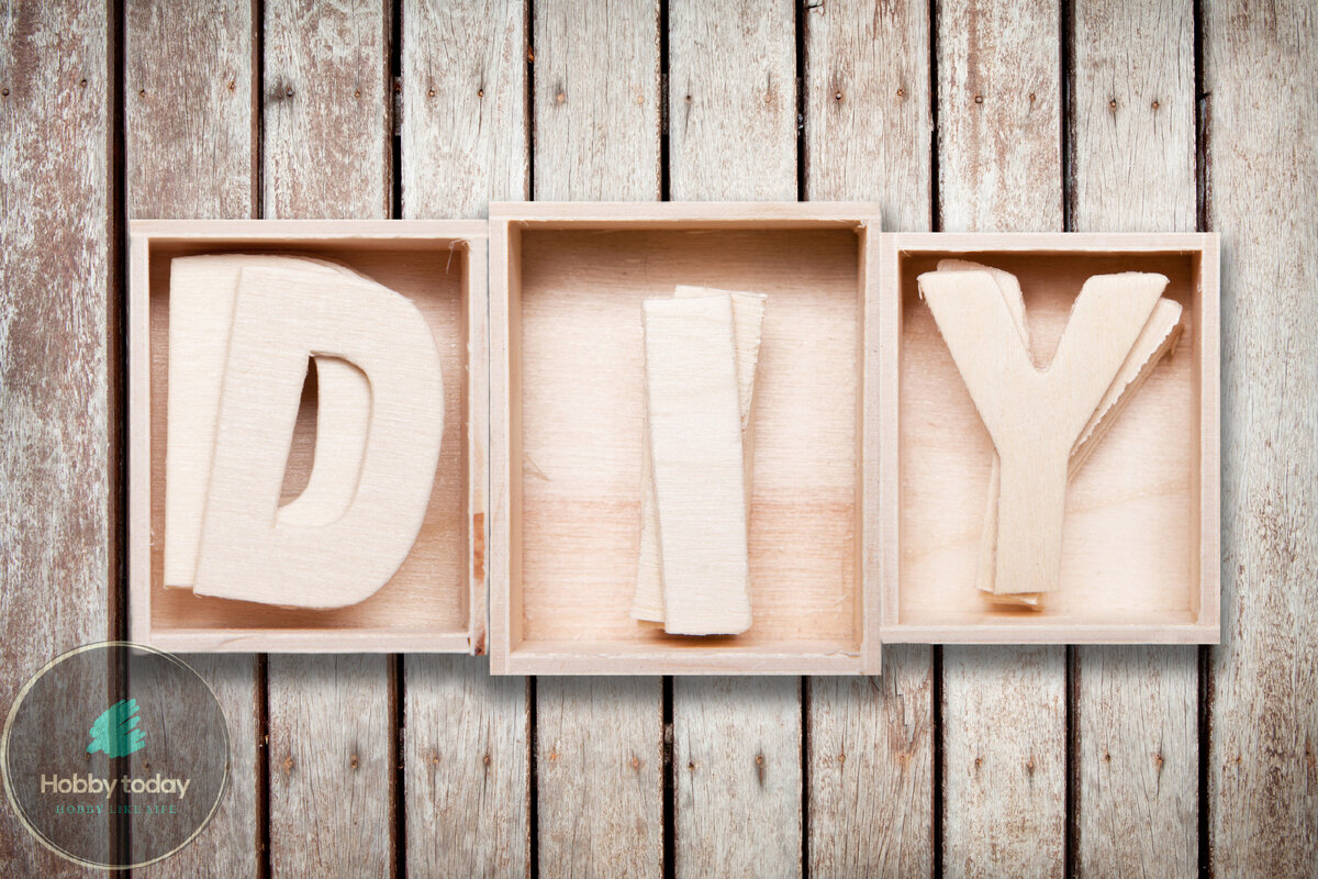 DIY (сделай сам) — это хобби, популярность которого значительно выросла за последние несколько лет. Все чаще можно встретить элементы интерьера, сделанные домочадцами, и подарки, сделанные своими руками от начала и до конца.