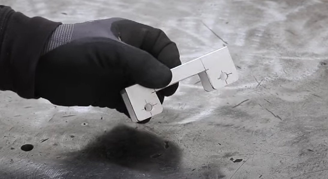      Сверлим отверстия