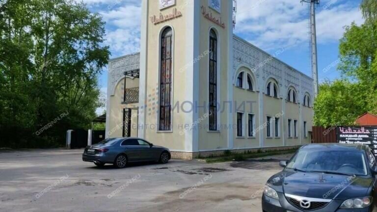     Здание чайханы 2012 года постройки продается в Нижнем Новгороде за 28 миллионов рублей. Объект располагается на улице Мечникова в Московском районе. Об этом сообщается на портале GIPERNN.RU.