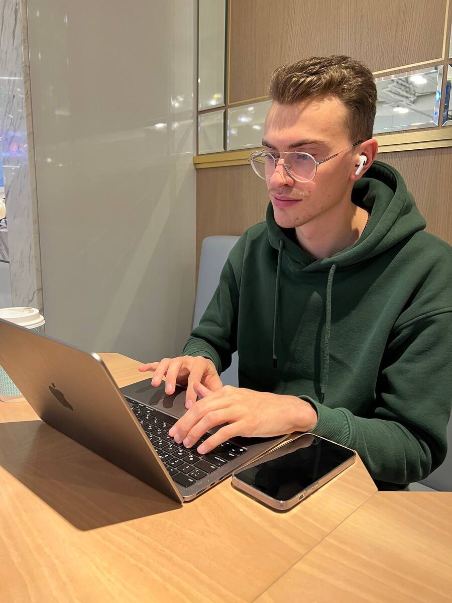 Евгений Райков, основатель рекрутингового агентства В Кадре