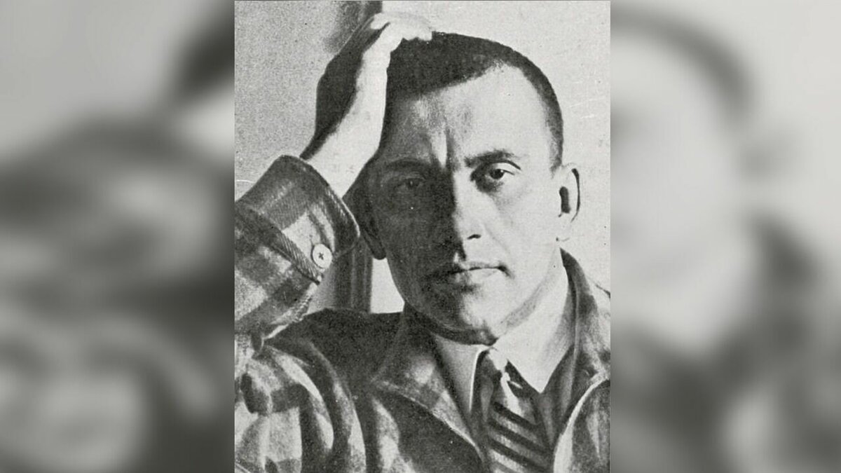 Краевед Багдыков рассказал, что поэт Маяковский делал в Ростове в 1926 году  | RostovGazeta.ru | Дзен