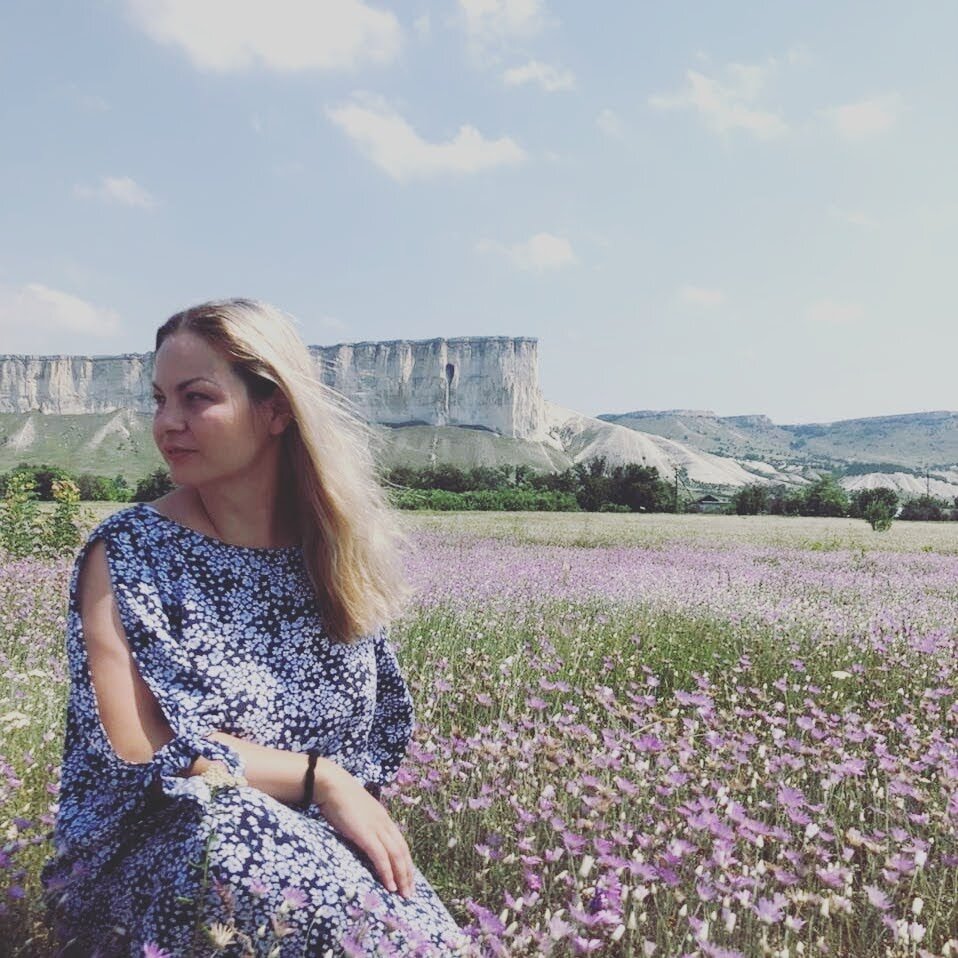 Юлия Моргун. Отдых у Белой скалы или Ак-Кайи (хранительницы истории) 