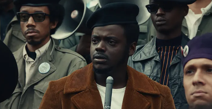 Дэниел Калуя в фильме "Иуда и черный мессия