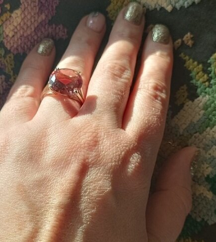 Перстень на солнечном свету-личное фото