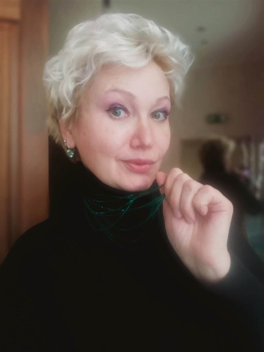 Пора уже заказывать фото на эмальке. Мало ли чего.