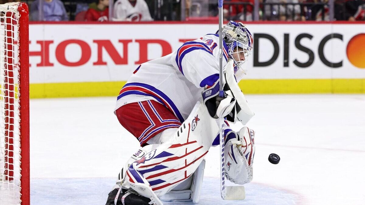    Голкипер "Нью-Йорк Рейнджерс" Игорь Шестеркин© Фото : nhl.com/rangers