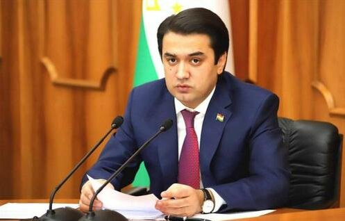 Рустам Эмомали. Фото с сайта asiaplustj.info