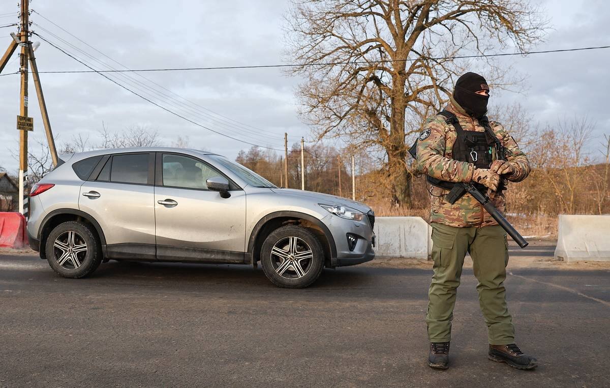    Брянский шериф Толкунов рассказал о четырехкратной защищенности нашего приграничья: мышь не проскочит avchernov