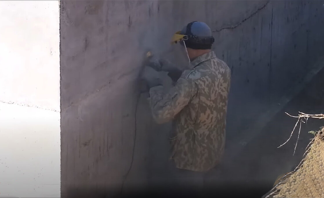 Шлифовка бетонной поверхности. 