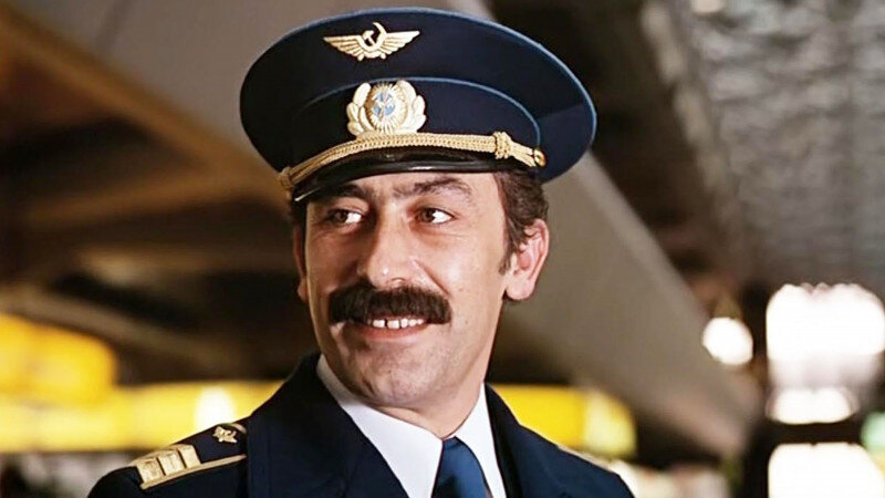     Кадр из фильма "Мимино". Скриншот.