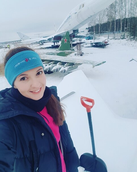 стою на крыле  Су-шки