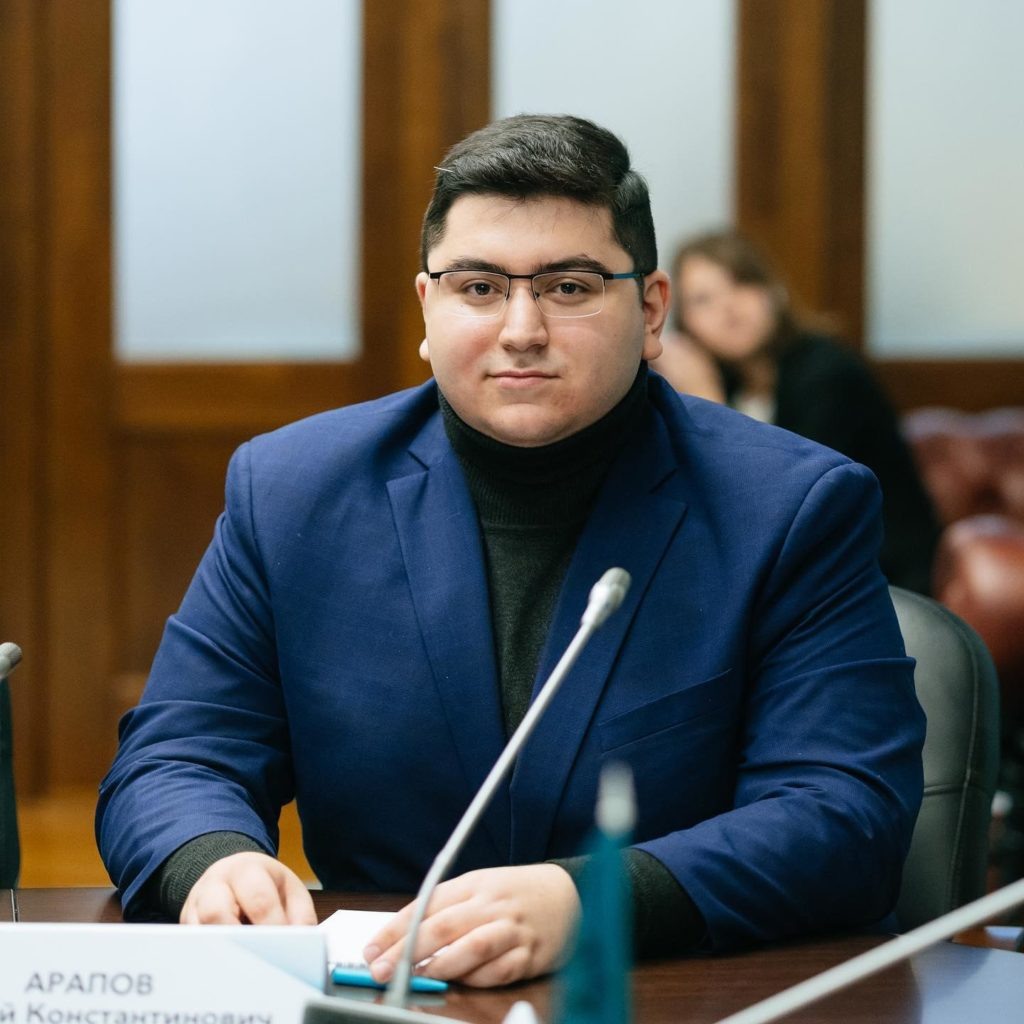     Георгий Арапов, депутат Государственной Думы, заместитель председателя комитета по экологии, природным ресурсам и охране окружающей среды moderator