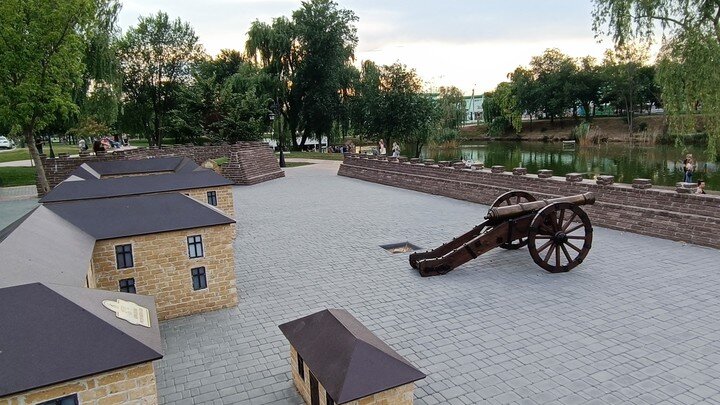 Тирасполь. Екатерининский парк. Фото: Царьград Молдавия 