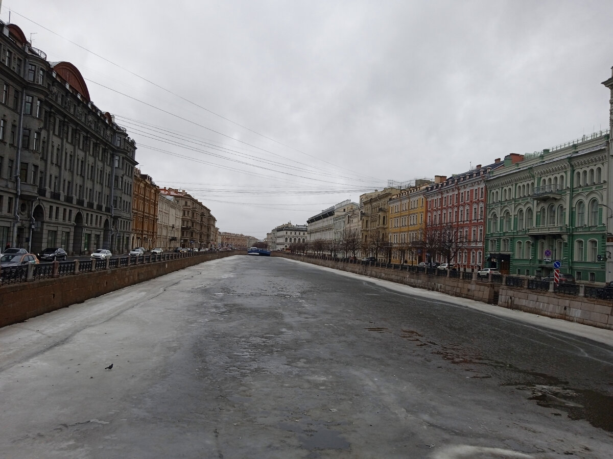 Типичная застройка в историческом центре. Листайте галерею
