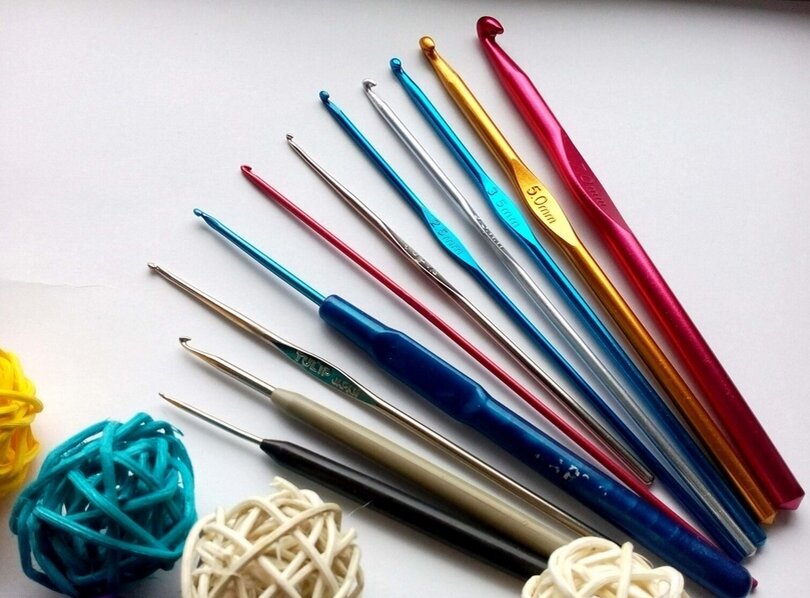 Какие бывают крючки для вязания?