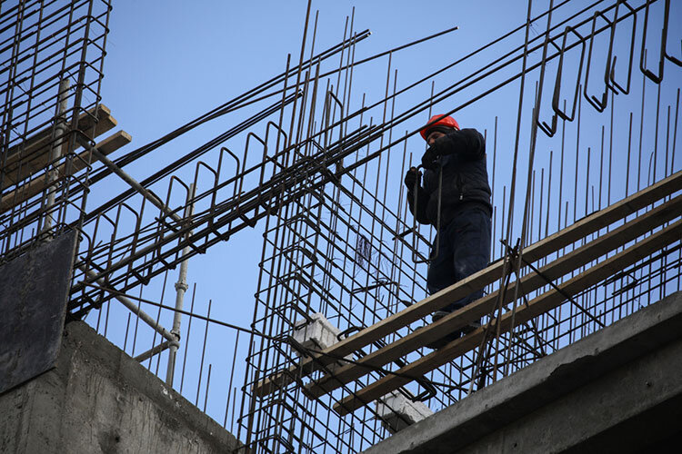  В Казани цена арматуры с конца декабря выросла на 24,6% до 48 тыс. рублей за тонну. Из-за этого застройщики жилья, подрядные организации пишут обращения в минстрой РТ Фото: «БИЗНЕС Online»