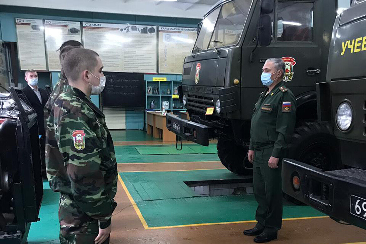 Военком РТ: «Призывники будут служить в местах постоянной дислокации  воинских частей» | Татар-информ | Дзен