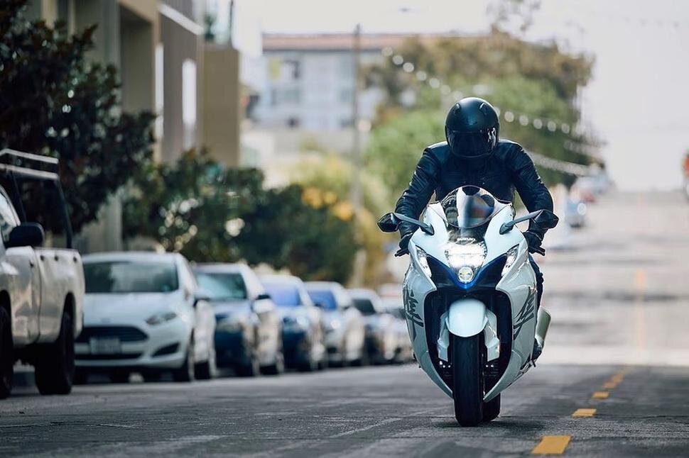 РњРѕС‚РѕС€Р»РµРј Suzuki GSX