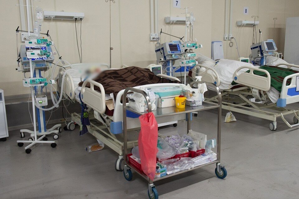     В настоящее время мужчина находится в Мариинской больнице. Юлия ПЫХАЛОВА