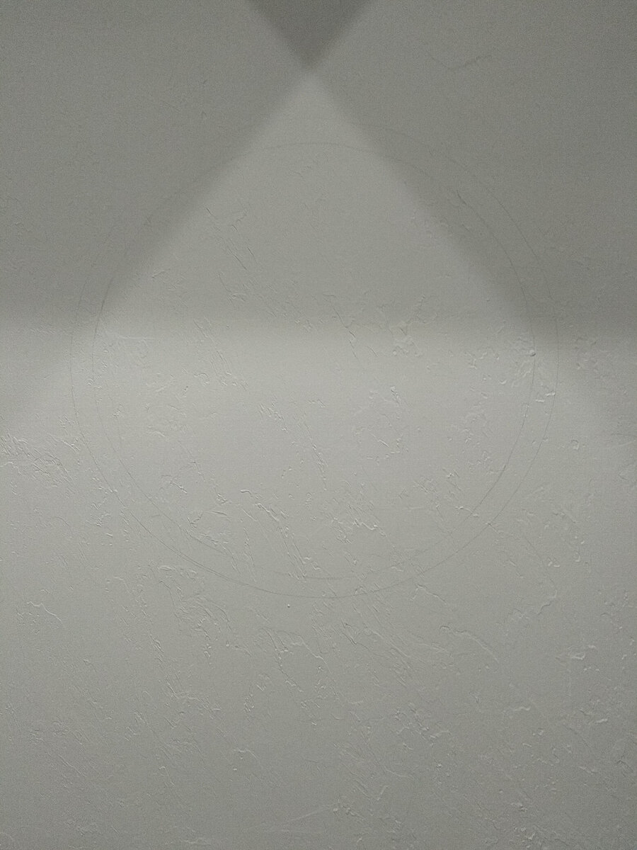 С помощью нити и карандаша рисую две окружности