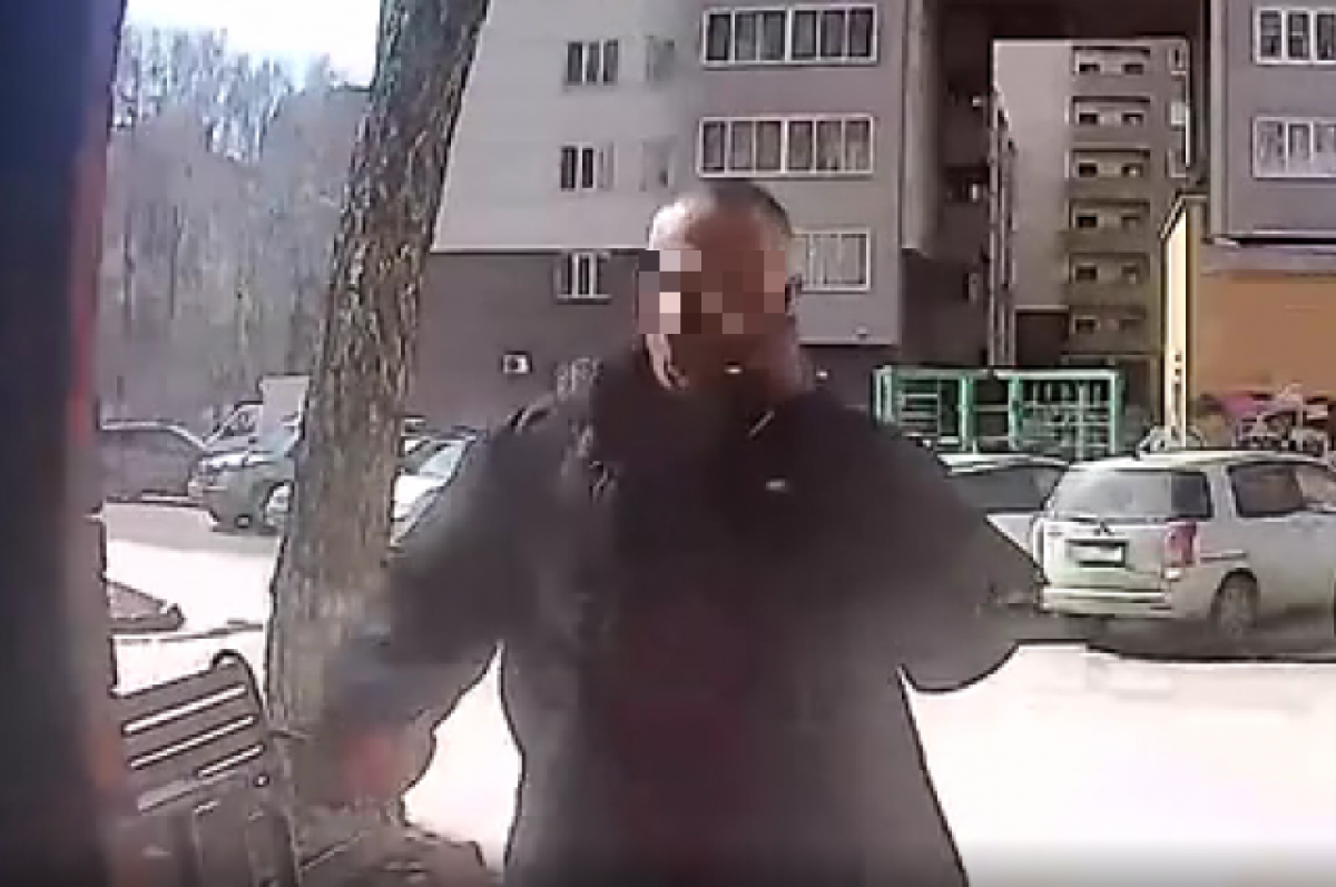    В Новосибирске задержан напавший на девочку в подъезде мужчина