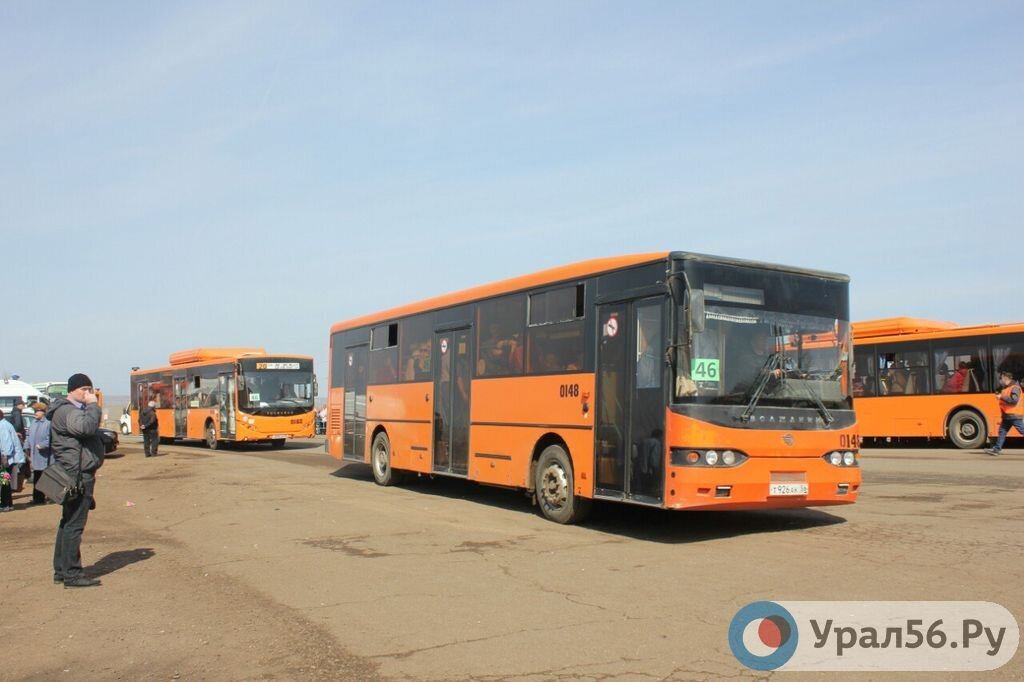    Жители Оренбурга попросили главу города запустить дачные автобусы раньше намеченного срока